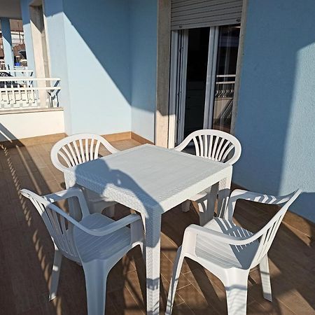 Casa Celeste Сан-Бенедетто-дель-Тронто Екстер'єр фото